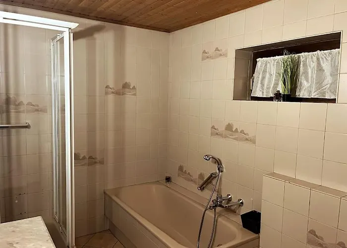 Geraeumige 90 Sqm Im Erholungsort * 贝斯特维格